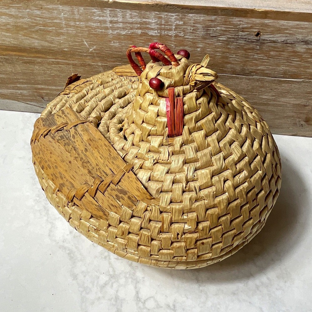 Round Wicker Lidded Chicken Basket Boho/ Farmhouse/ Country Cottage Decor